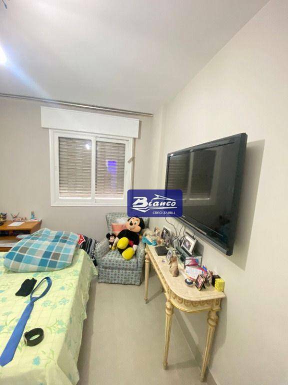 Apartamento à venda com 3 quartos, 94m² - Foto 13