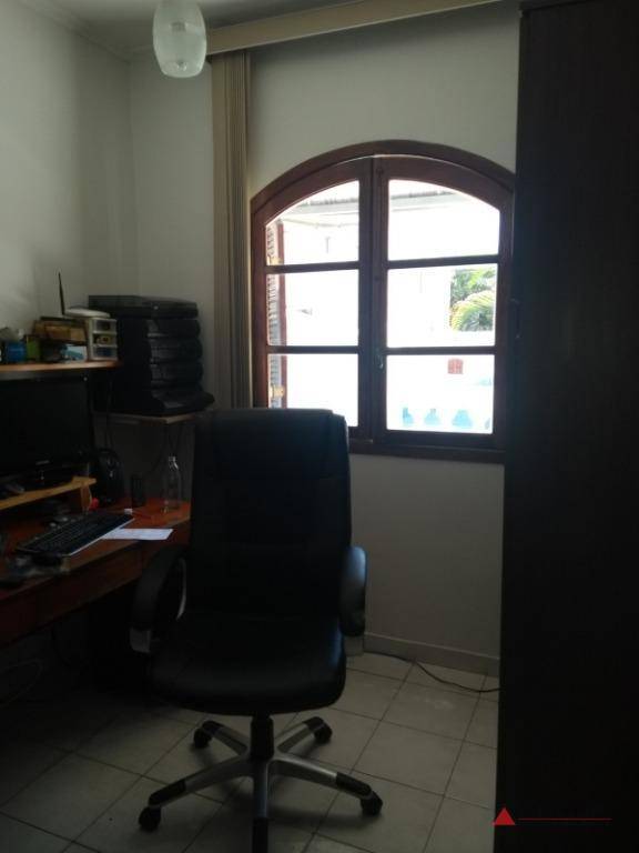 Sobrado à venda e aluguel com 4 quartos, 450m² - Foto 35