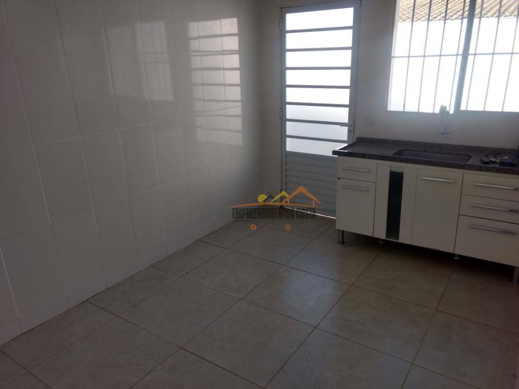 Casa à venda com 2 quartos, 132m² - Foto 5