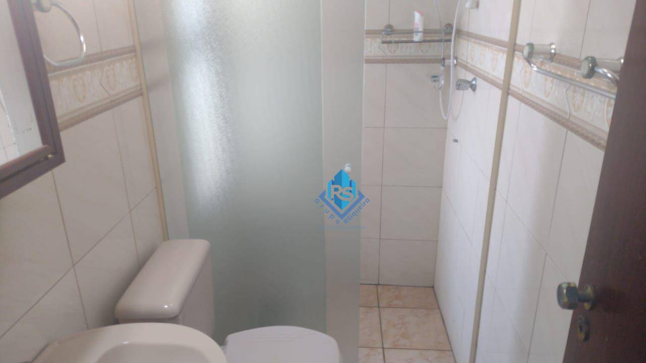 Apartamento para alugar com 3 quartos, 110m² - Foto 16