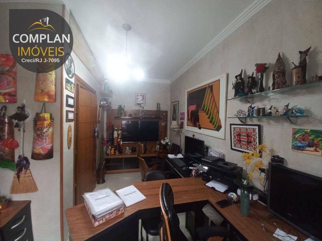 Apartamento à venda com 2 quartos, 125m² - Foto 9