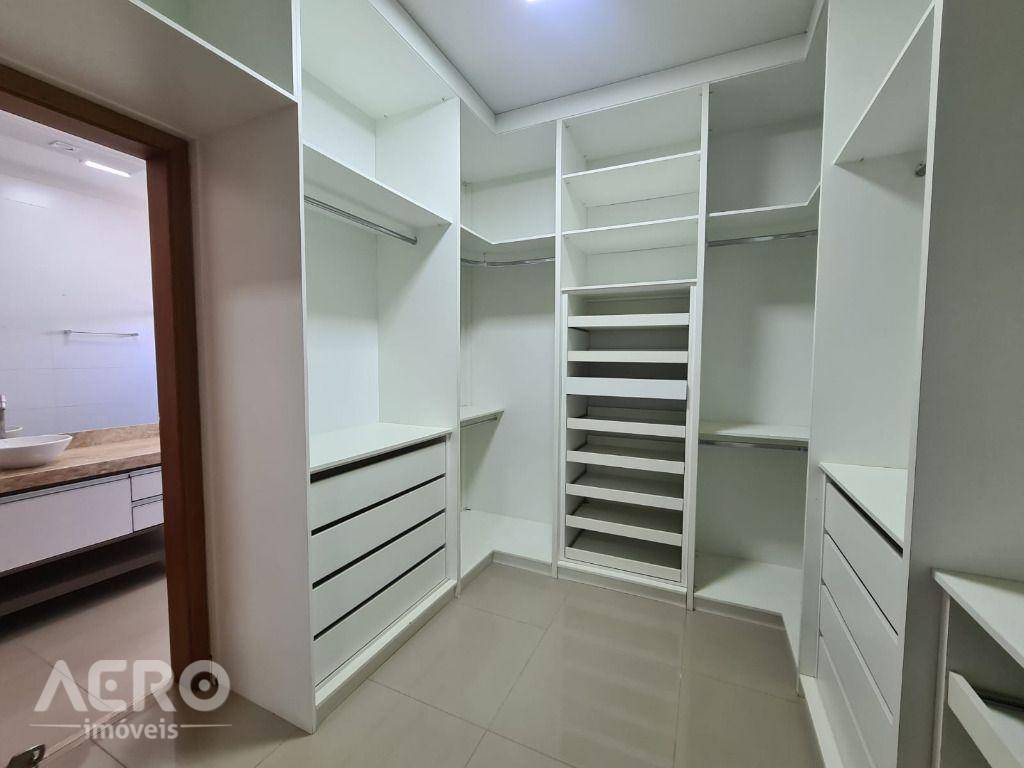 Casa de Condomínio à venda e aluguel com 3 quartos, 210m² - Foto 26
