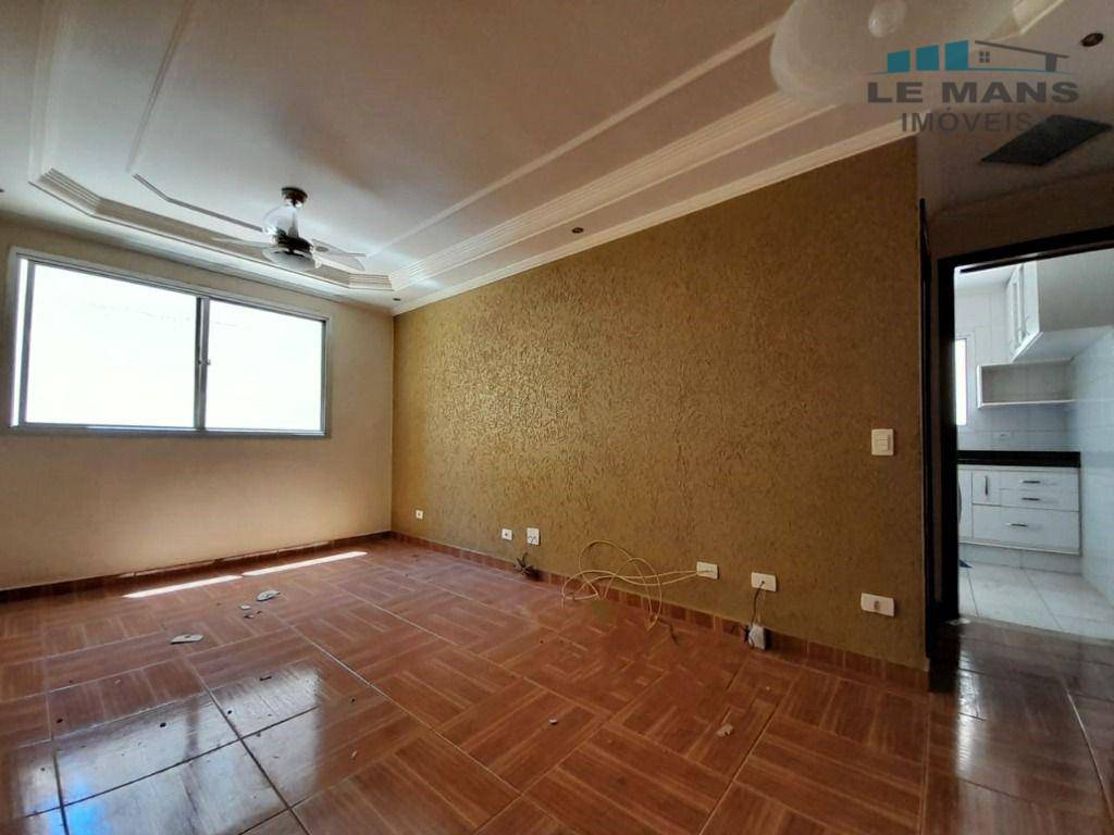 Apartamento à venda e aluguel com 2 quartos, 58m² - Foto 2