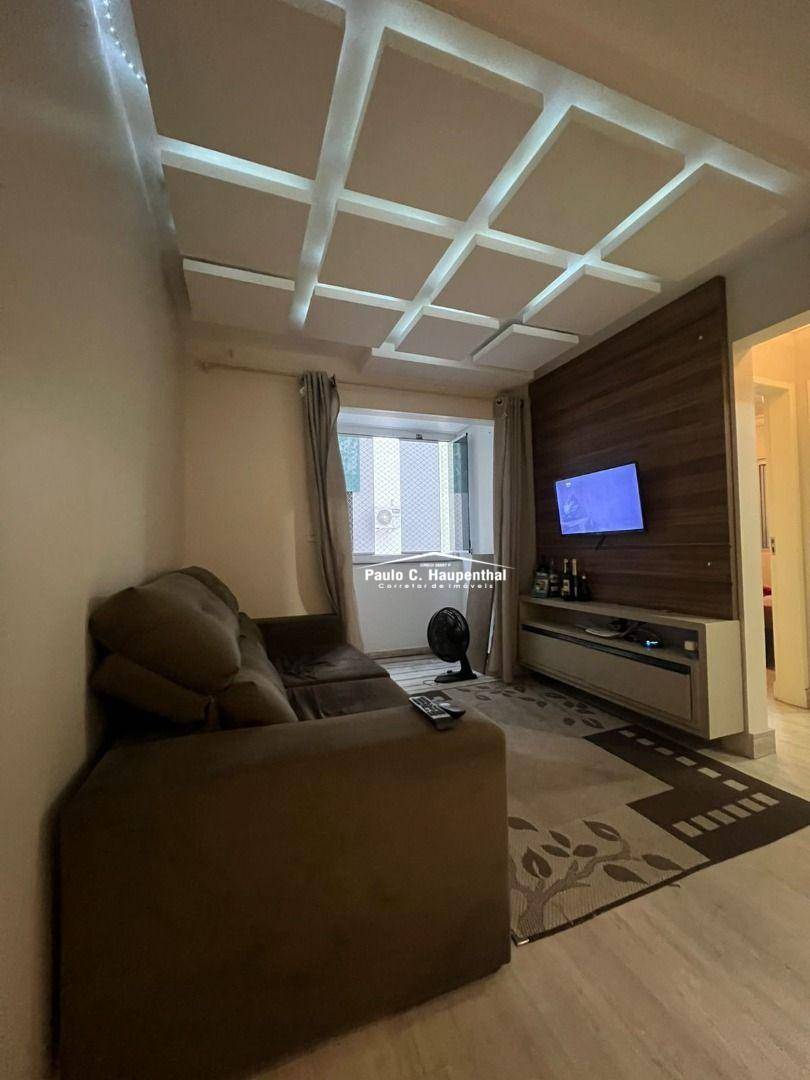 Apartamento à venda com 2 quartos, 60m² - Foto 2