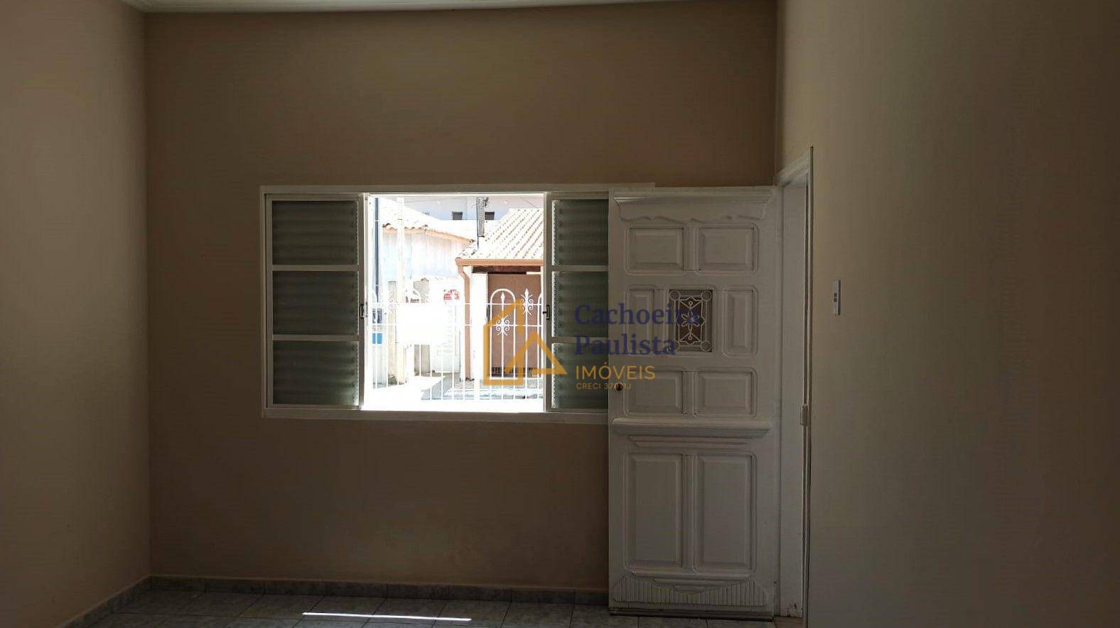 Casa à venda com 3 quartos, 150m² - Foto 3