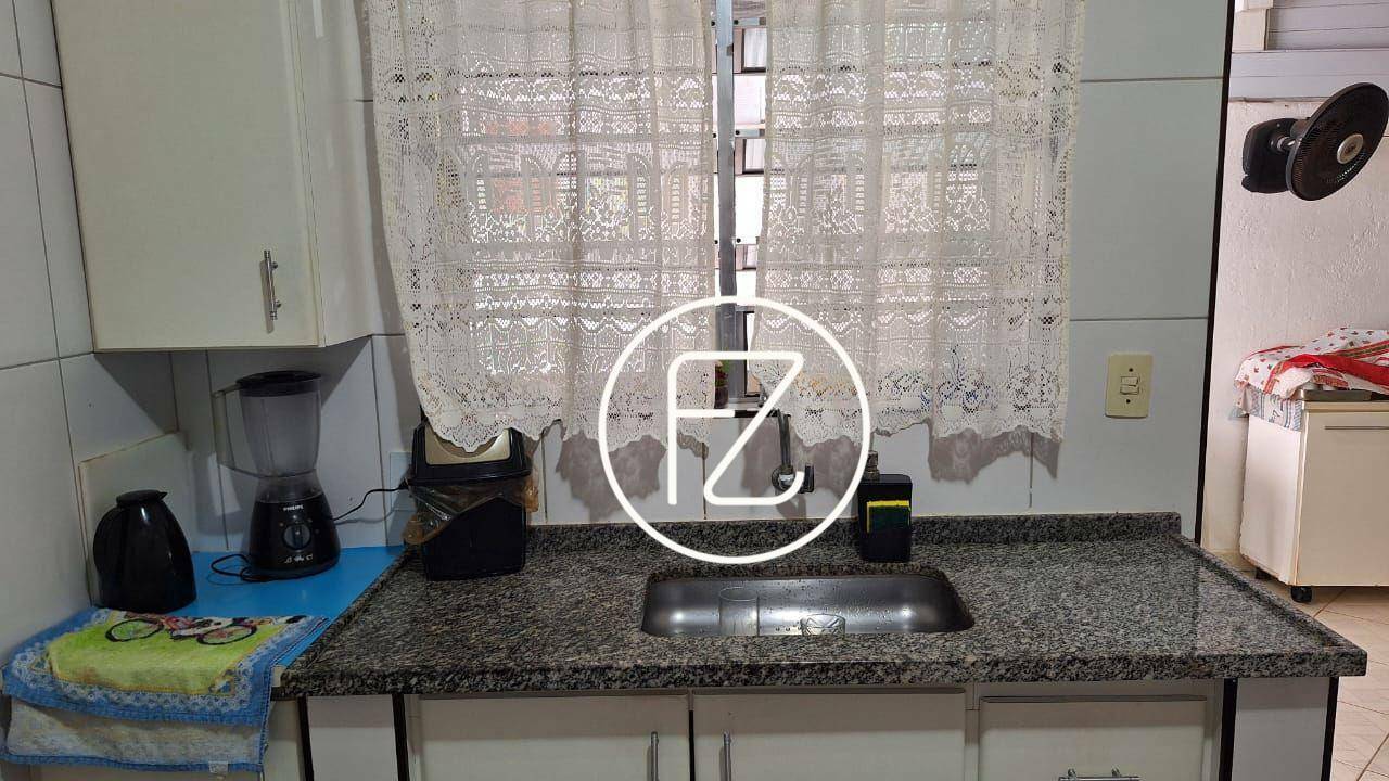 Casa à venda com 2 quartos, 385m² - Foto 5