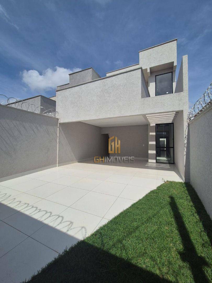 Sobrado à venda com 3 quartos, 186m² - Foto 1