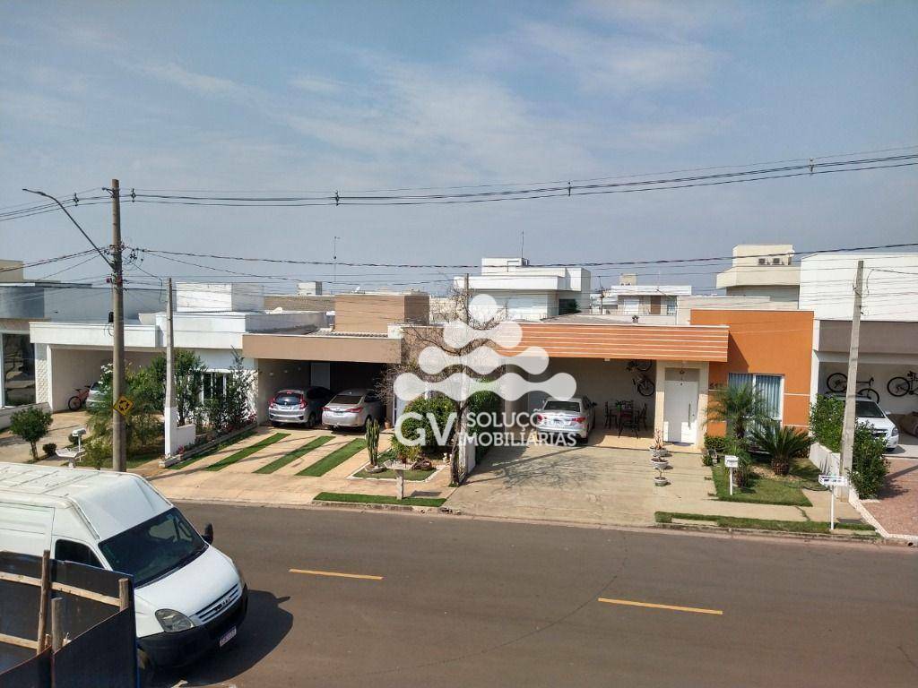 Casa de Condomínio para alugar com 3 quartos, 200m² - Foto 20