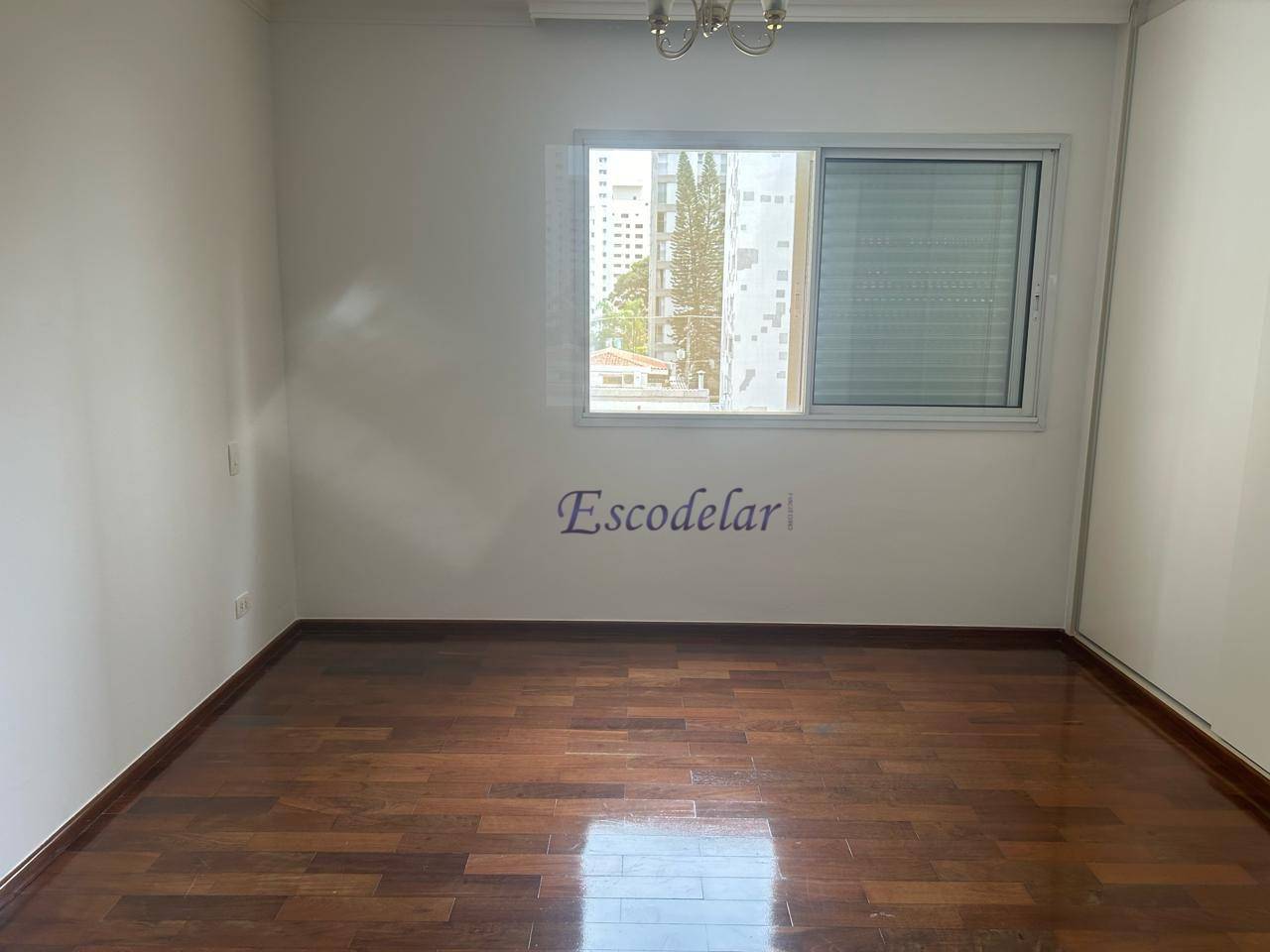 Apartamento à venda com 3 quartos, 139m² - Foto 13