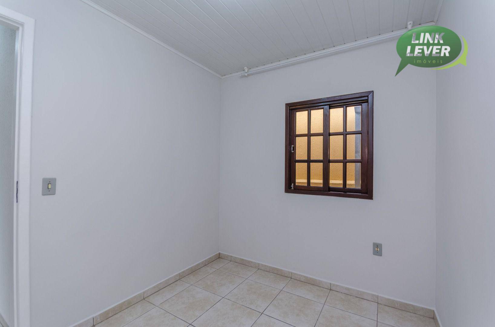 Casa para alugar com 3 quartos, 64m² - Foto 14