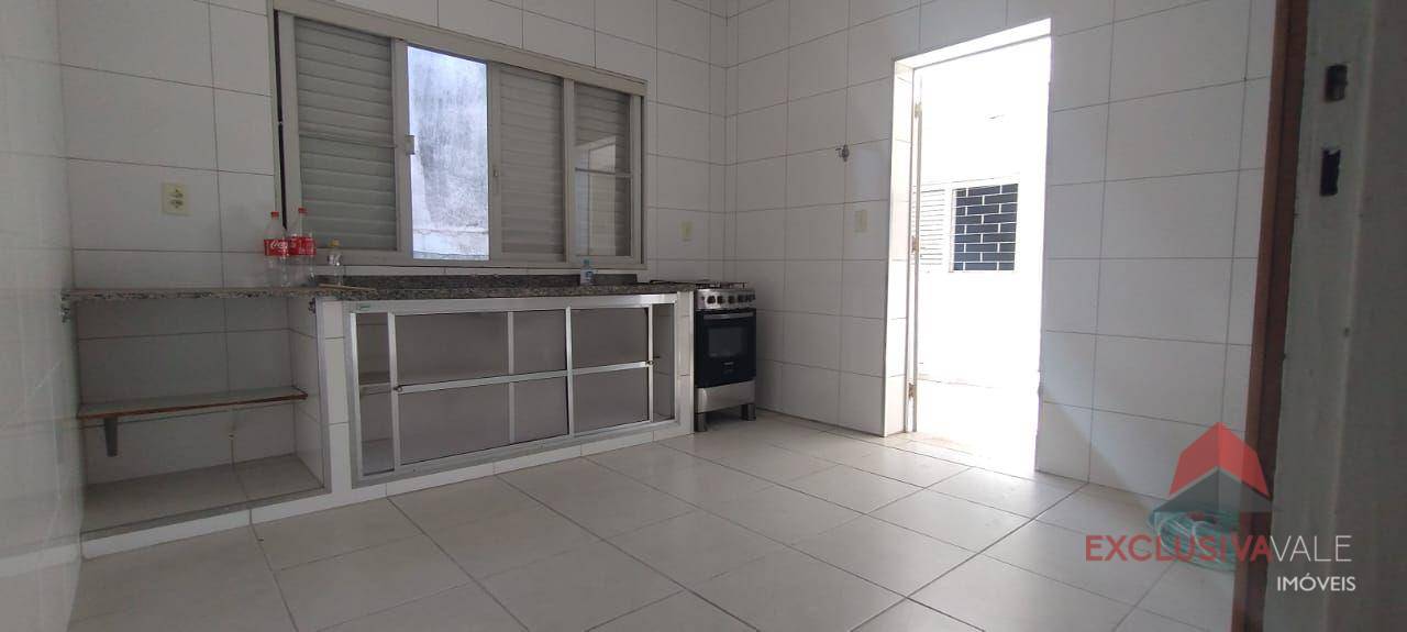 Casa à venda com 2 quartos, 284m² - Foto 29