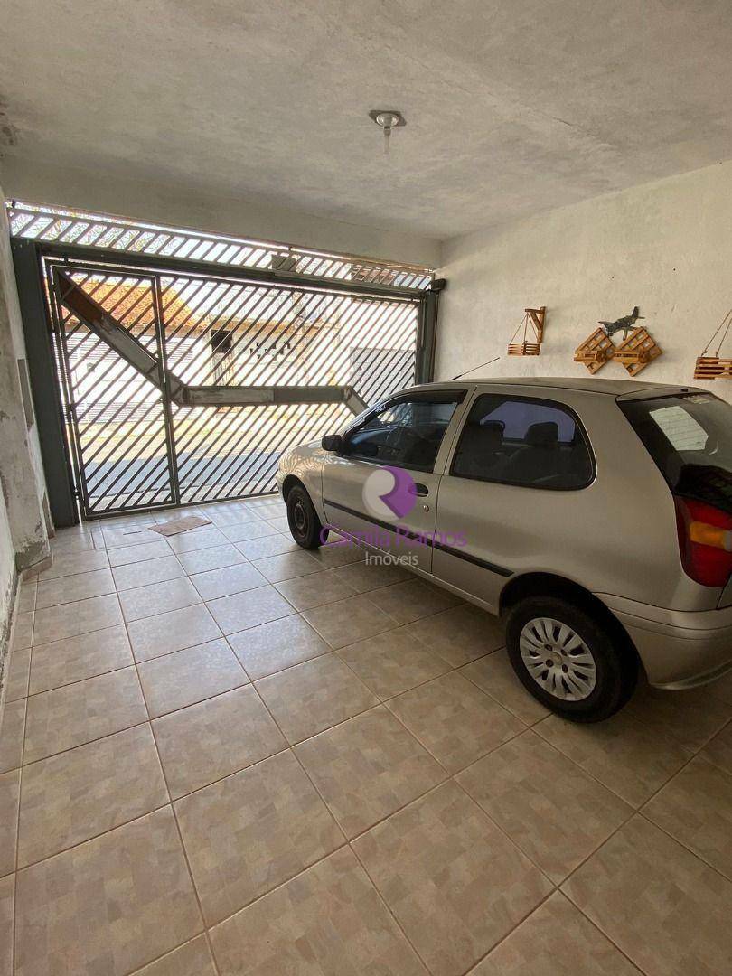 Sobrado à venda com 3 quartos, 203m² - Foto 2