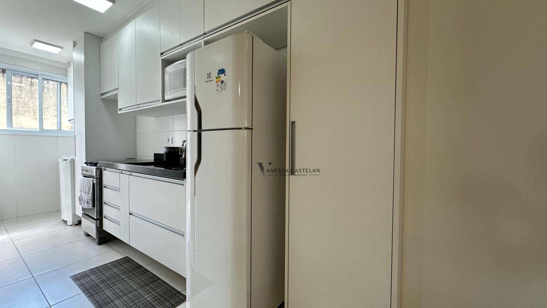 Apartamento à venda com 2 quartos, 67m² - Foto 11