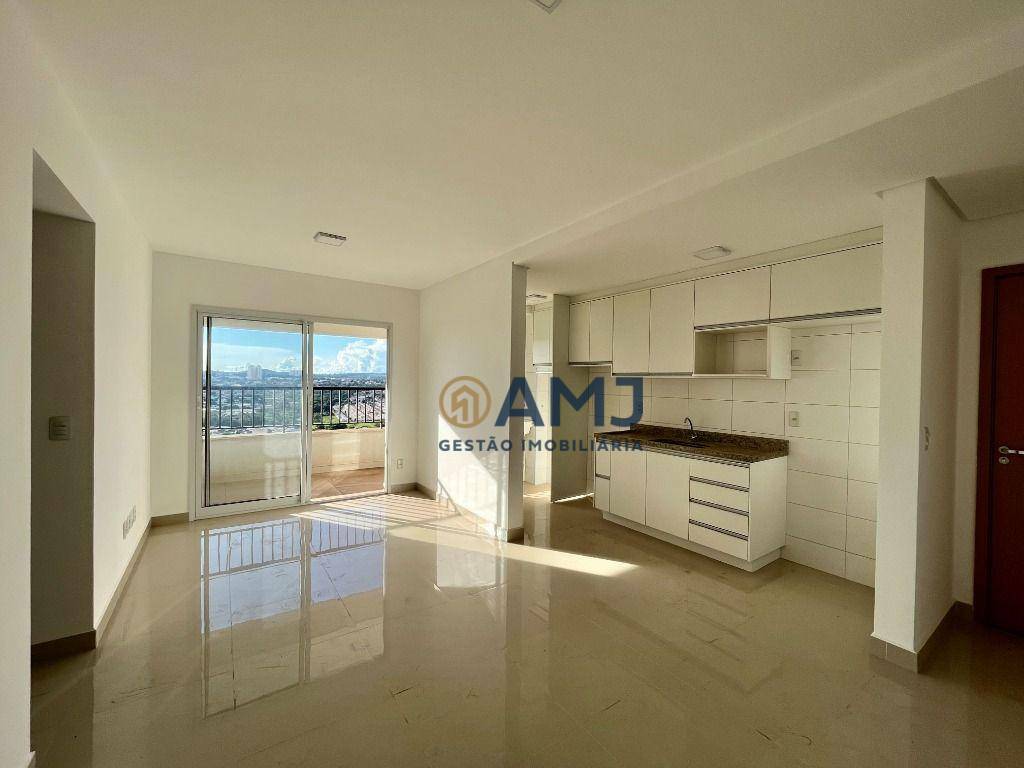 Apartamento à venda com 3 quartos, 83m² - Foto 1