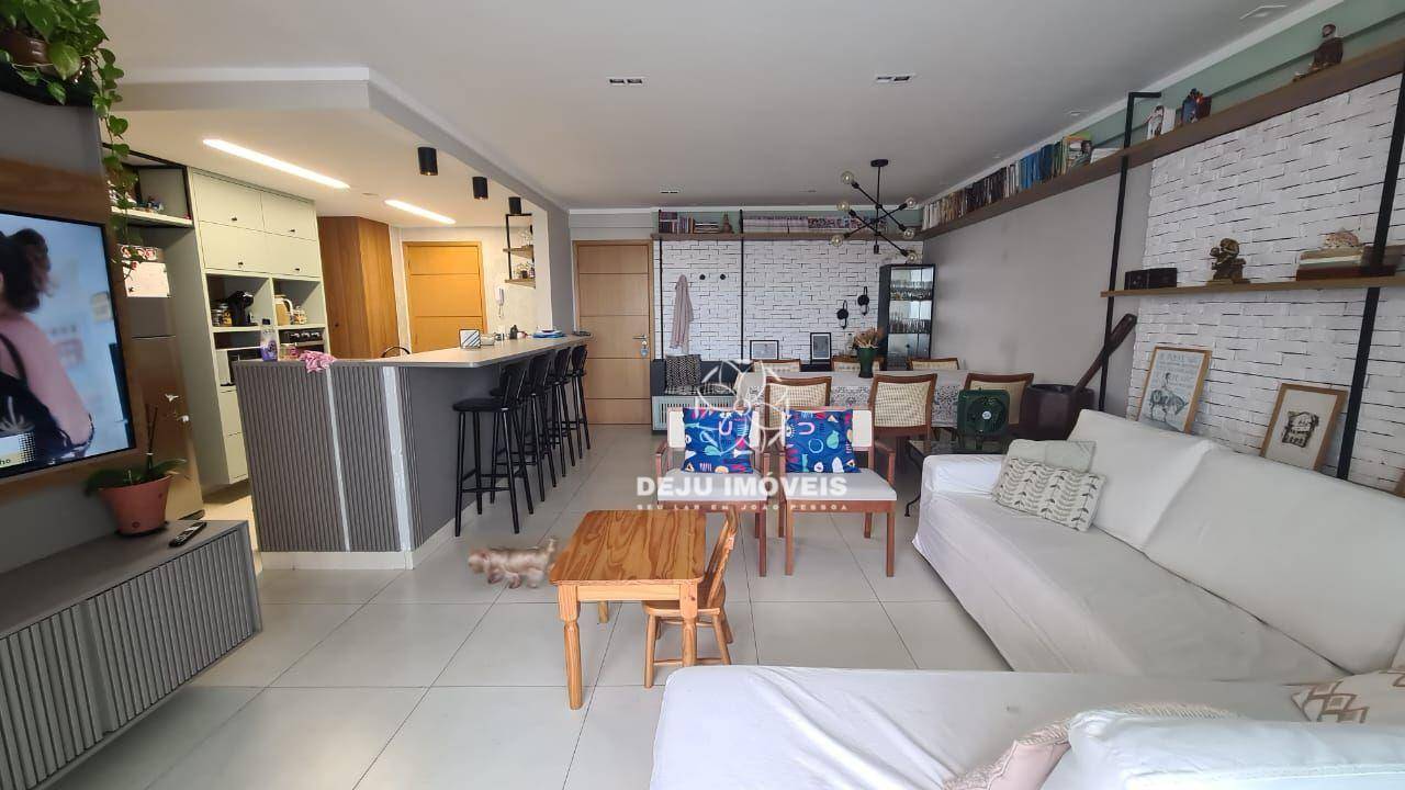 Apartamento à venda com 3 quartos, 121m² - Foto 10