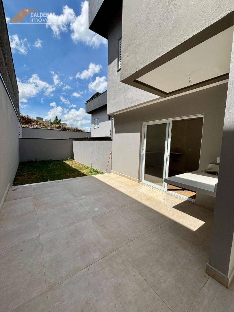 Sobrado, 3 quartos, 104 m² - Foto 2