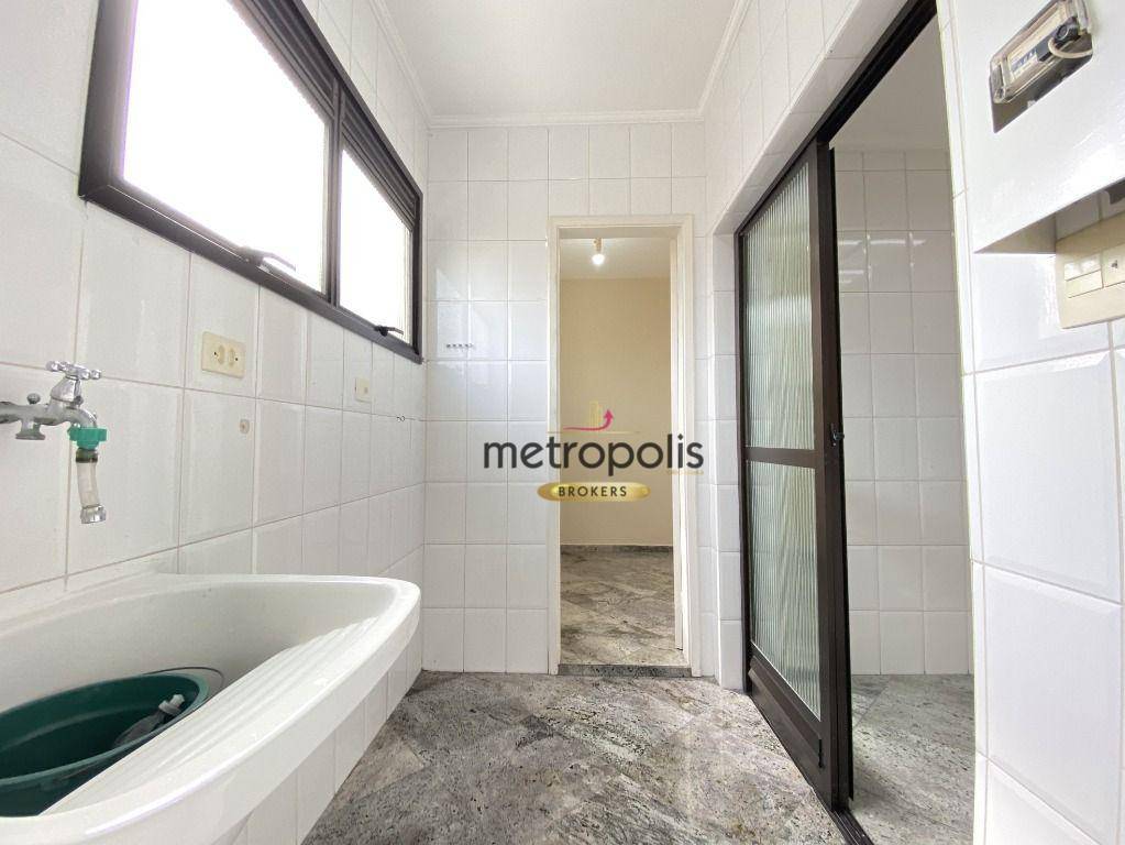 Apartamento para alugar com 3 quartos, 80m² - Foto 9