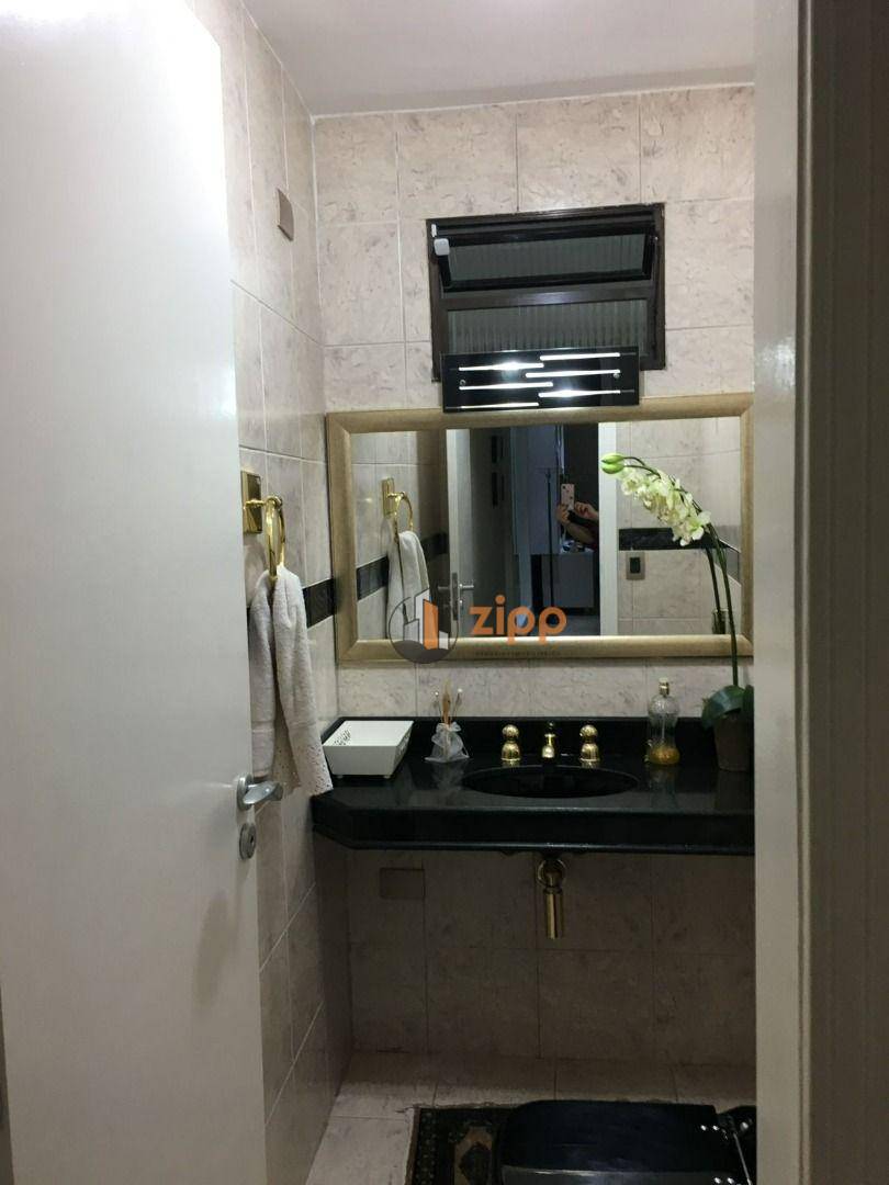 Sobrado à venda com 4 quartos, 250m² - Foto 18