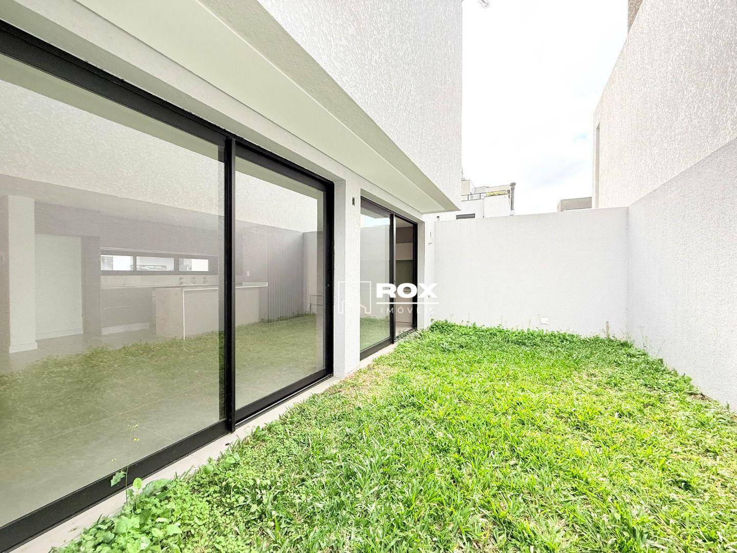 Casa de Condomínio para alugar com 3 quartos, 194m² - Foto 12