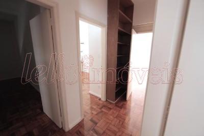 Apartamento para alugar com 3 quartos, 150m² - Foto 16