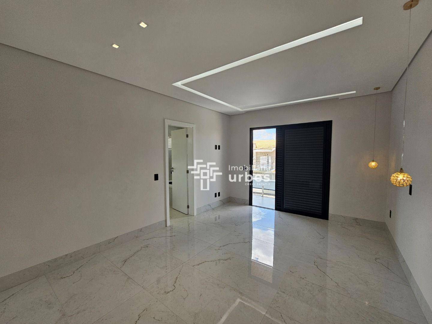 Casa à venda com 3 quartos, 207m² - Foto 31