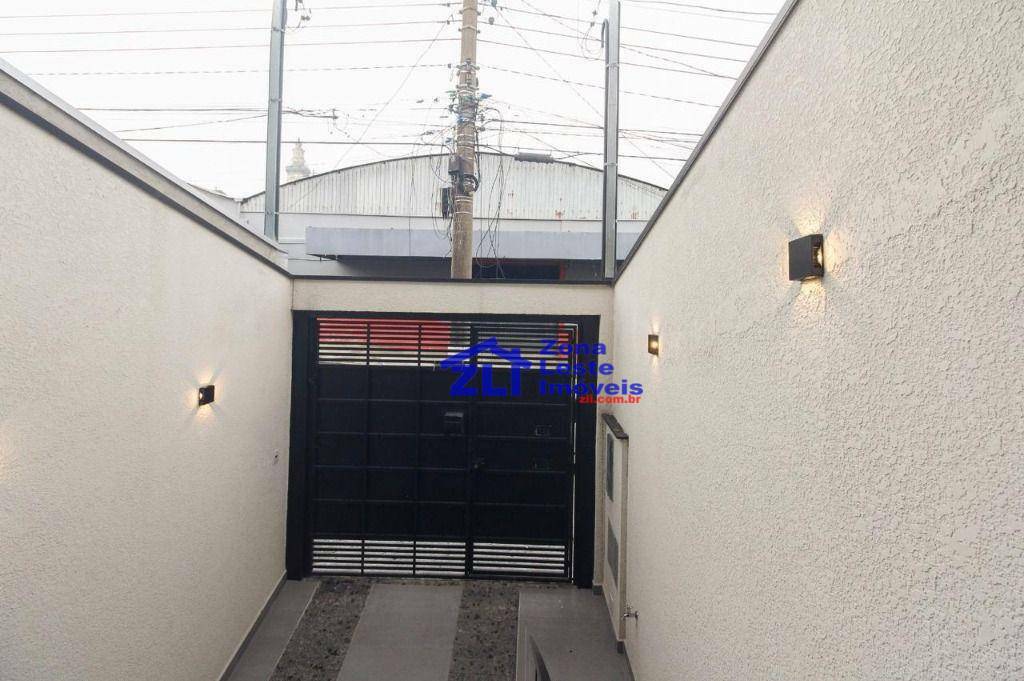 Sobrado à venda com 3 quartos, 140m² - Foto 2