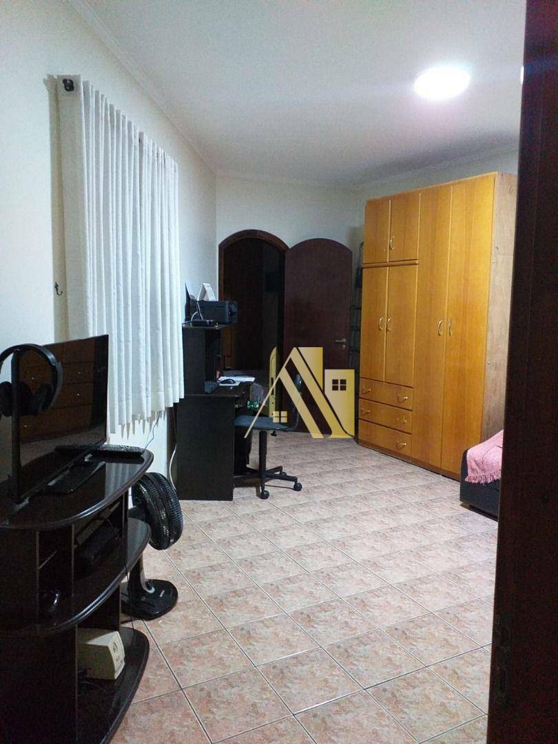 Sobrado à venda com 3 quartos, 259m² - Foto 15