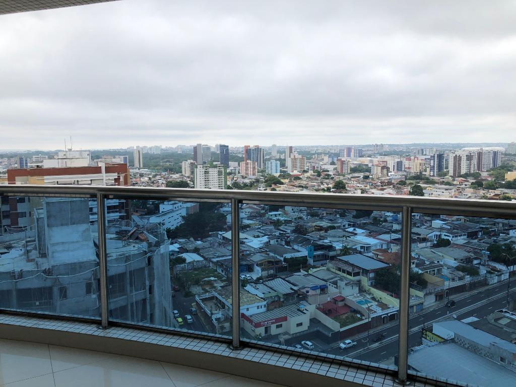 Apartamento à venda com 4 quartos, 297m² - Foto 2