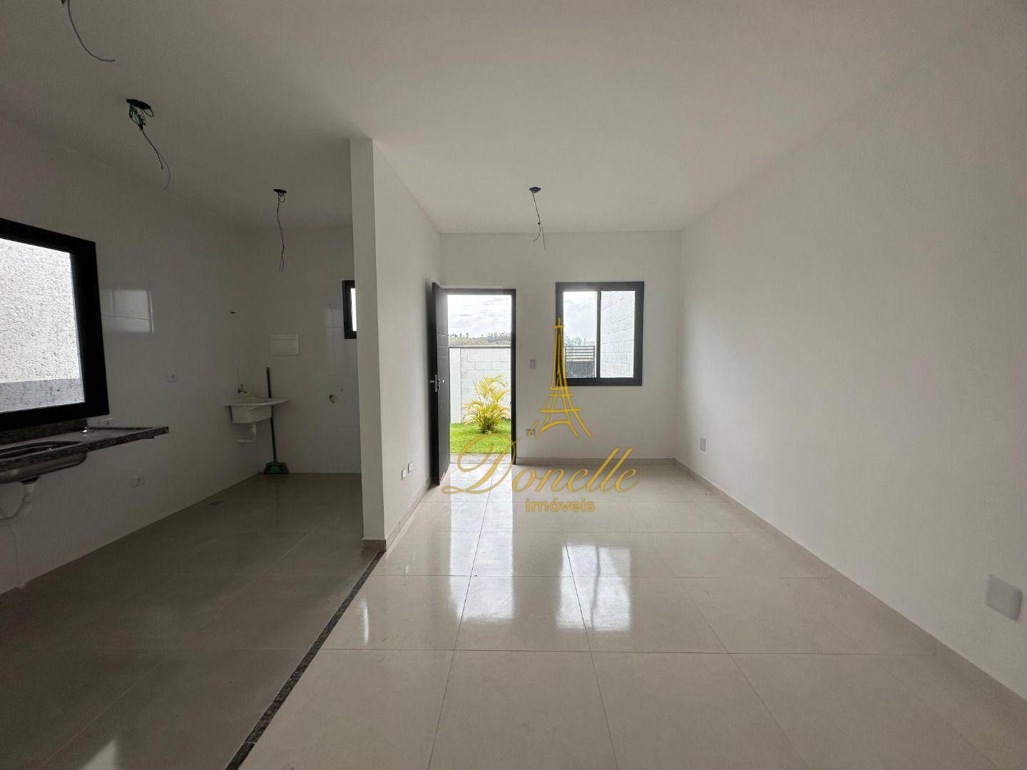 Casa à venda com 2 quartos, 68m² - Foto 26