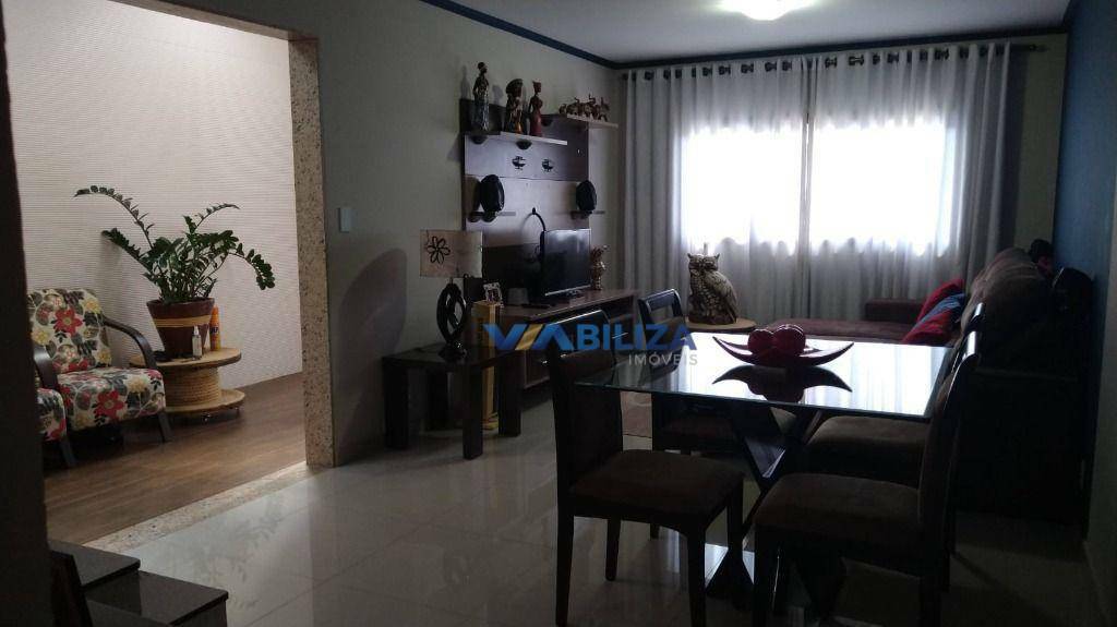 Sobrado à venda com 3 quartos, 237m² - Foto 14