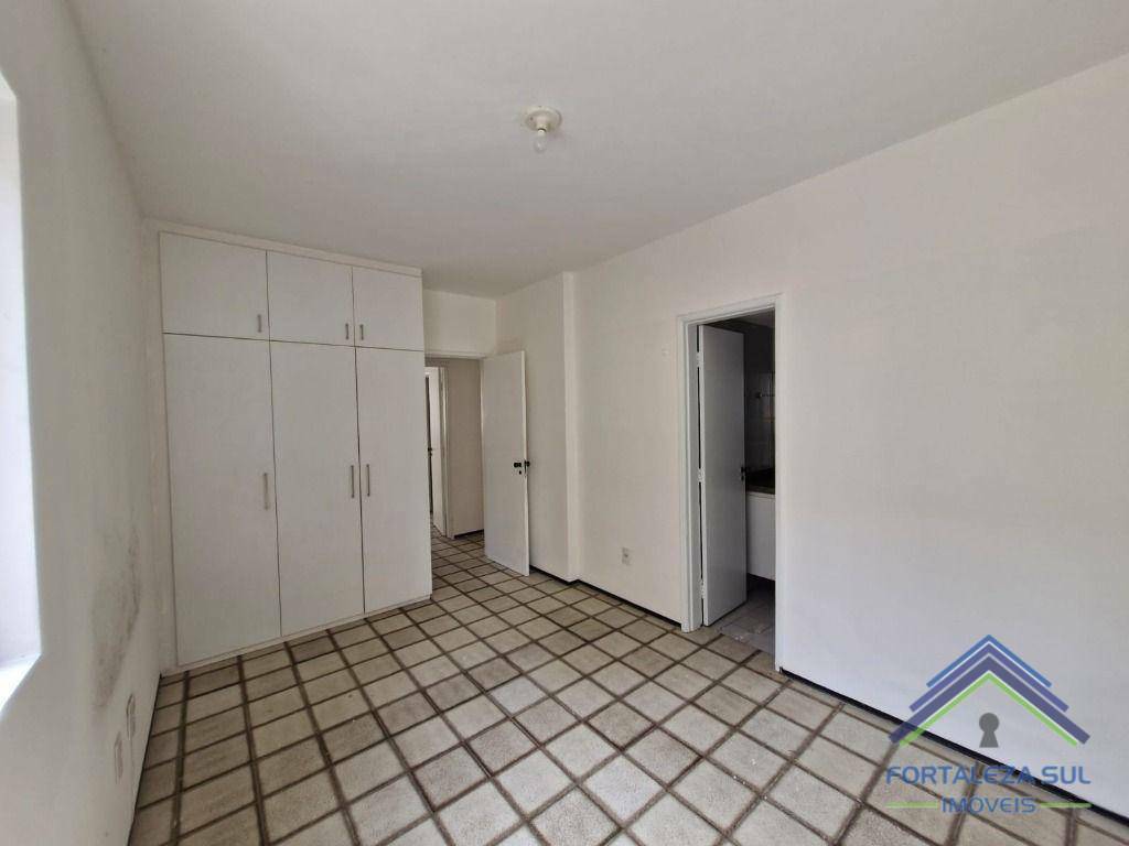 Apartamento à venda com 3 quartos, 113m² - Foto 15