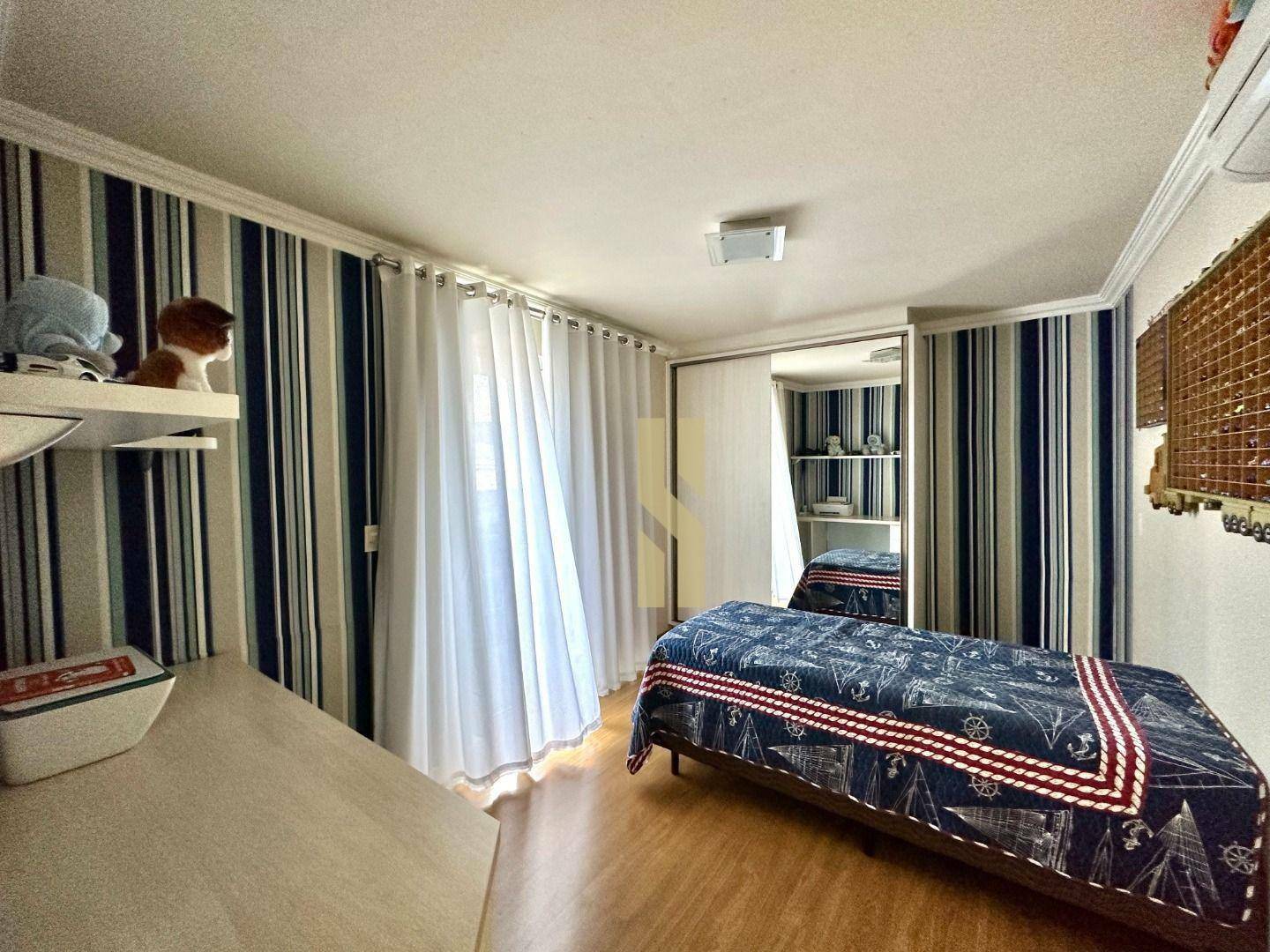 Casa à venda com 3 quartos, 240m² - Foto 31