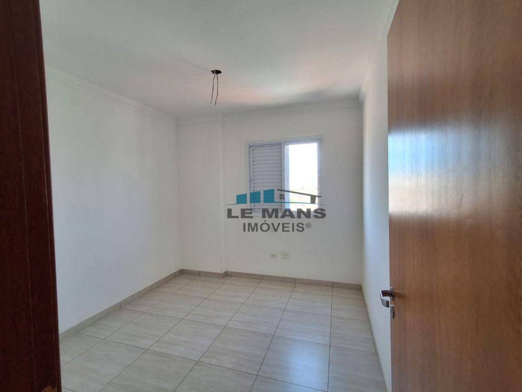 Apartamento à venda com 3 quartos, 101m² - Foto 15