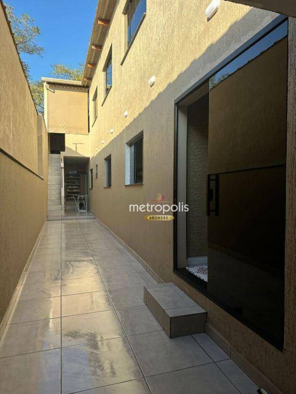 Casa à venda com 2 quartos, 180m² - Foto 12