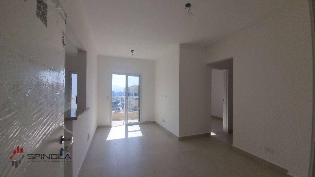 Apartamento à venda com 2 quartos, 62m² - Foto 3