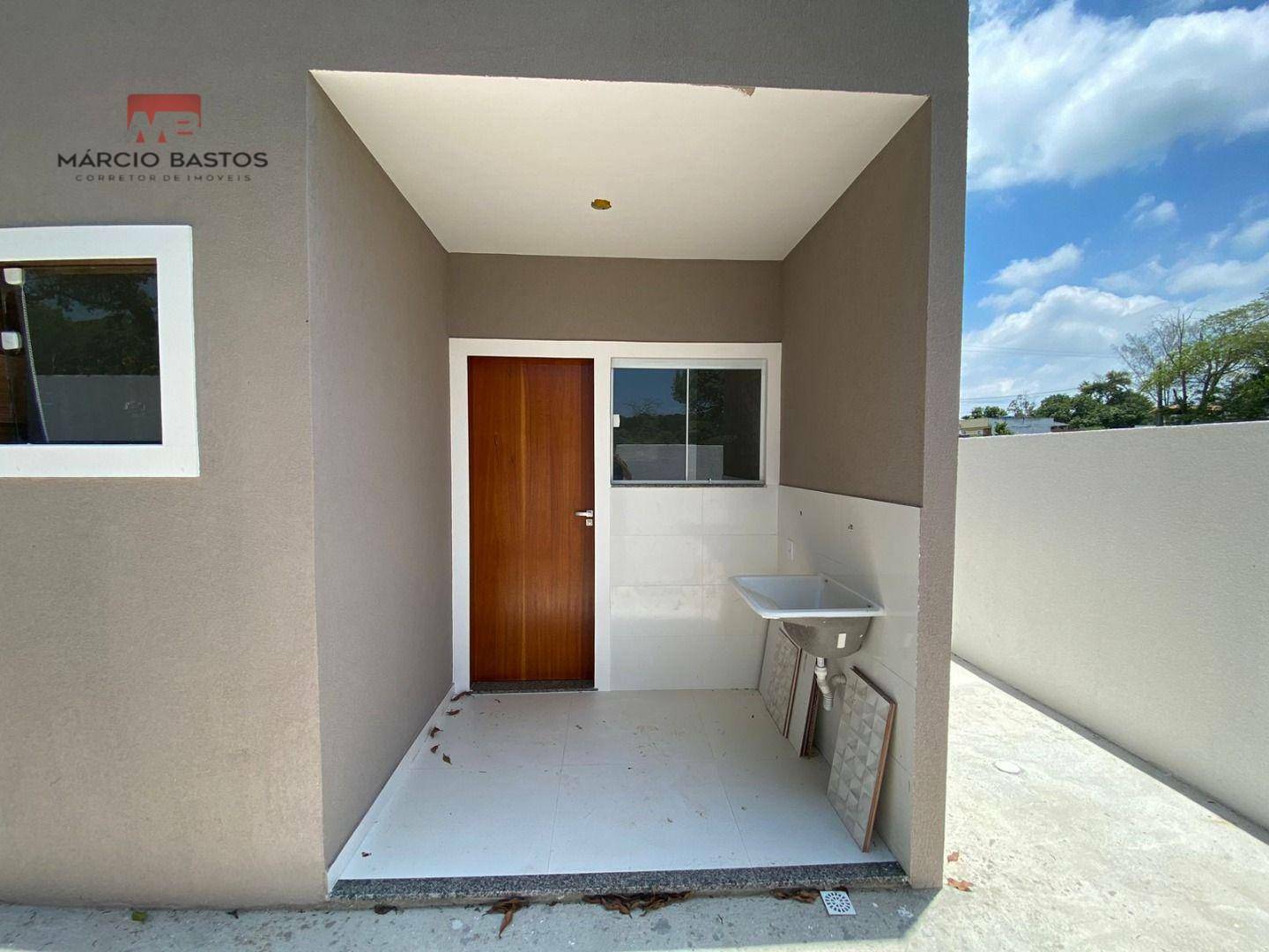 Casa à venda com 2 quartos, 55m² - Foto 14