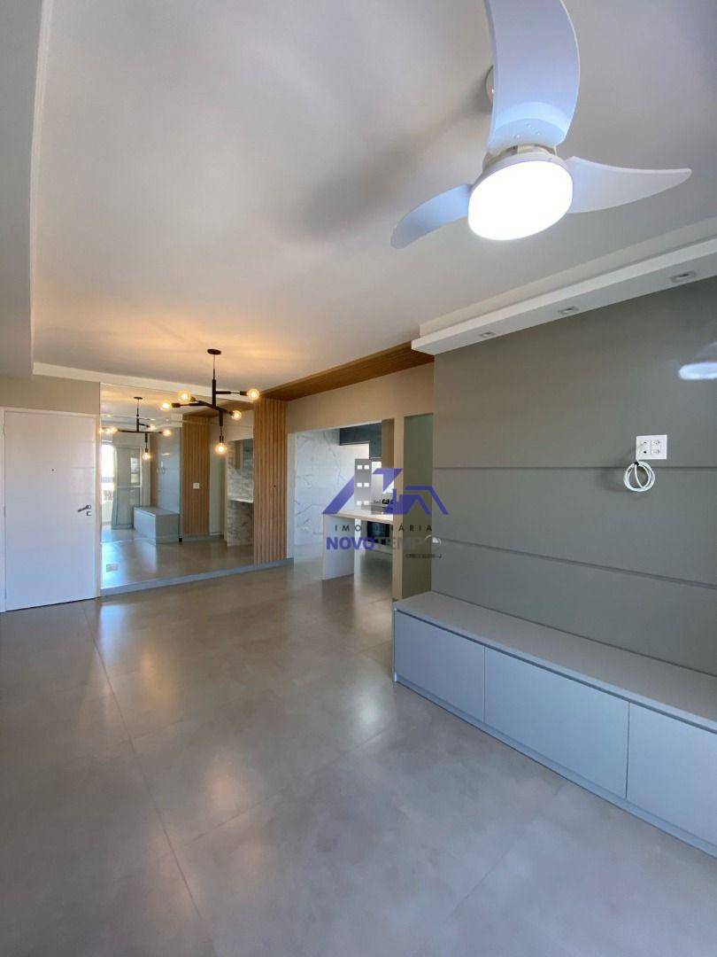 Apartamento à venda com 2 quartos, 77m² - Foto 4