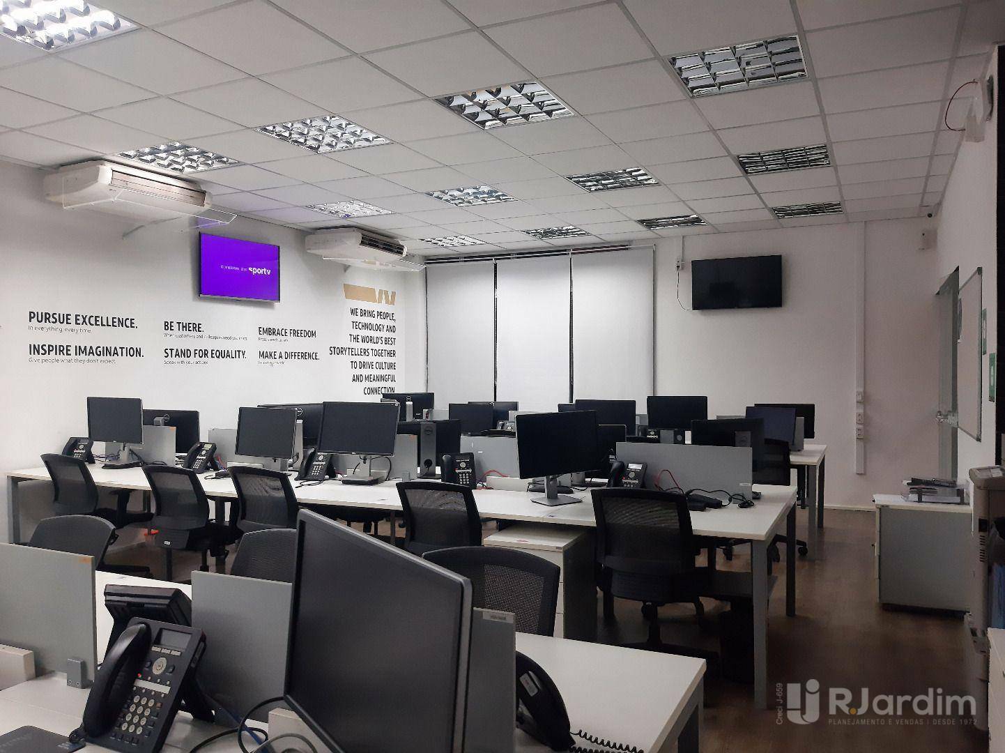 Prédio Inteiro para alugar, 1213m² - Foto 3