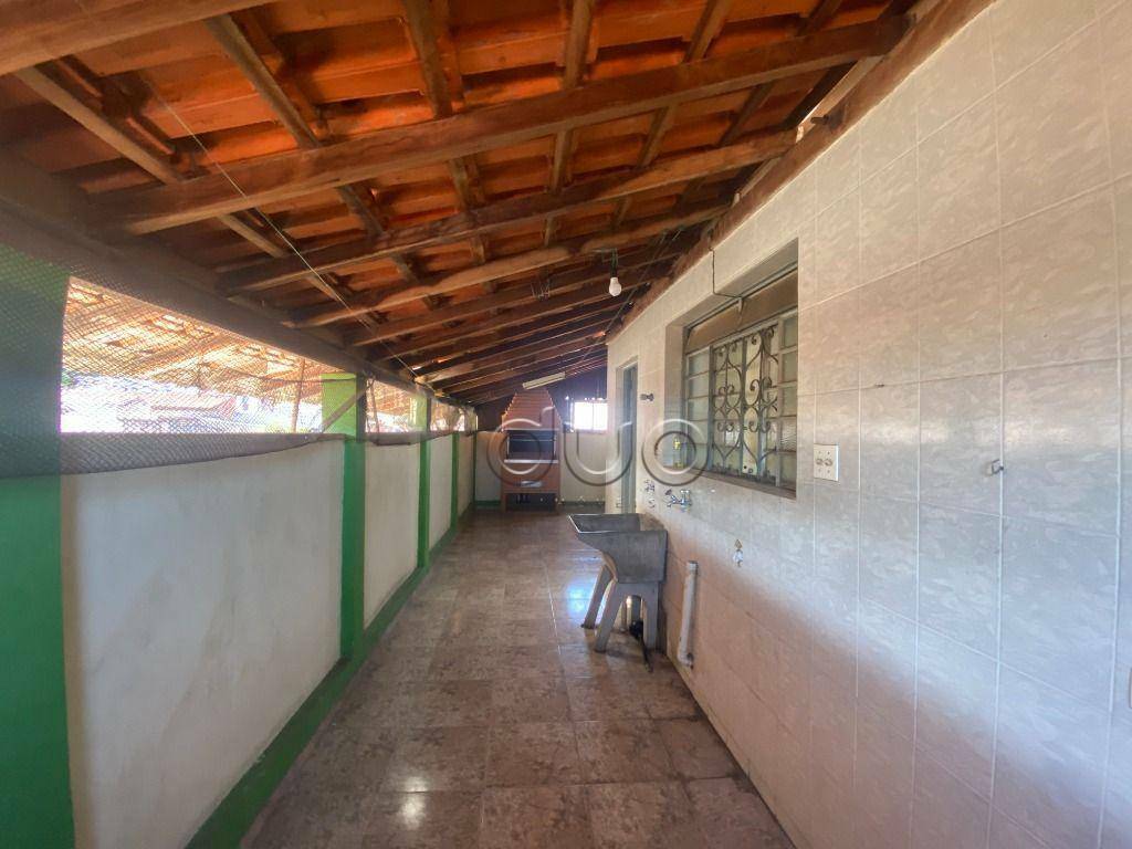 Casa à venda com 3 quartos, 294m² - Foto 12