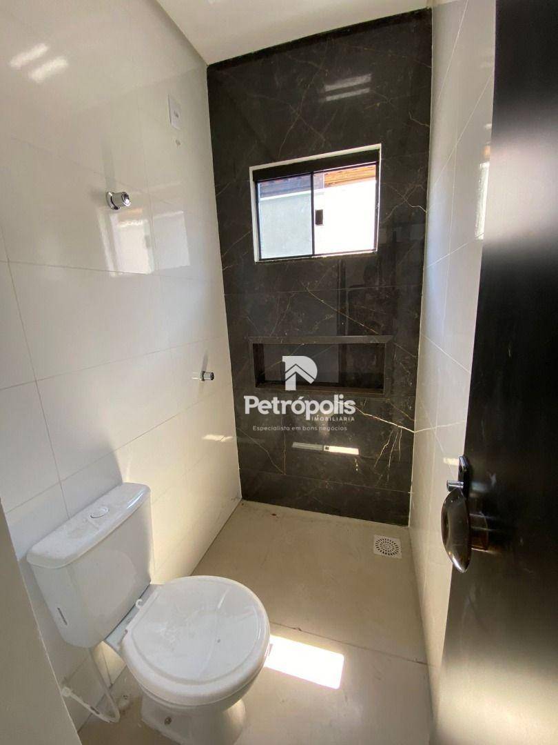 Casa à venda com 3 quartos, 98m² - Foto 14