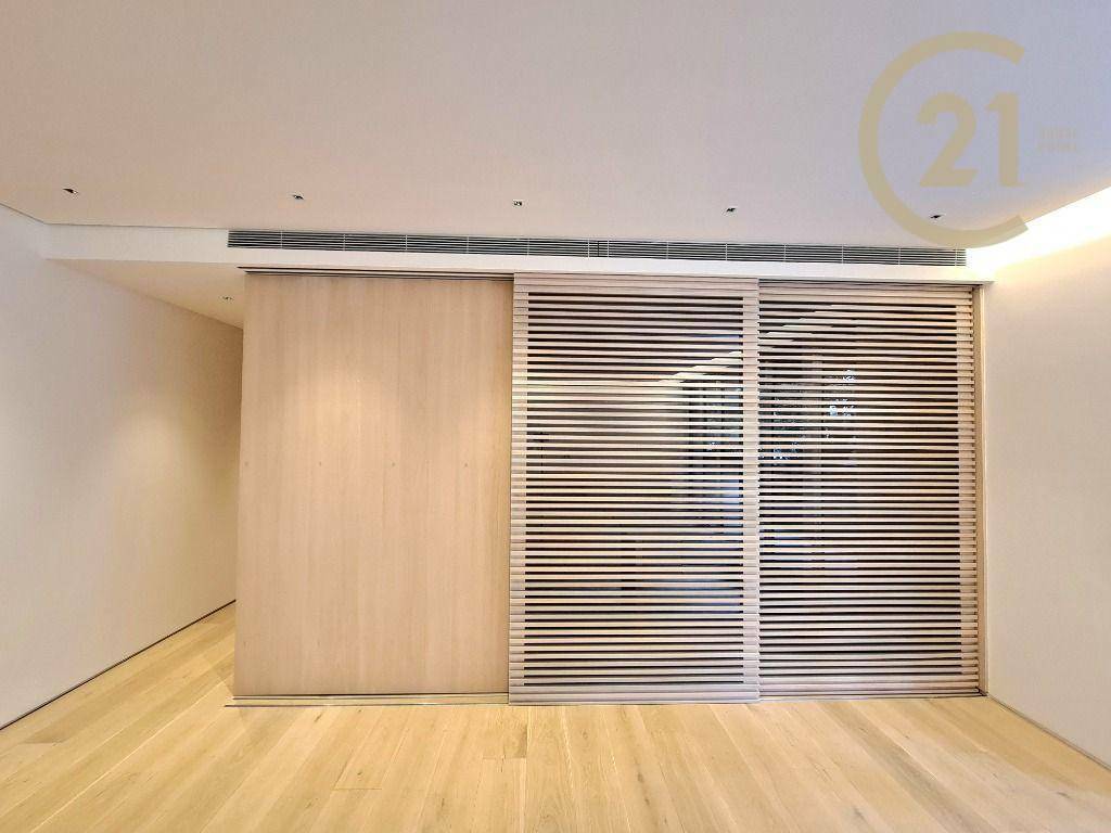 Apartamento à venda com 3 quartos, 211m² - Foto 26