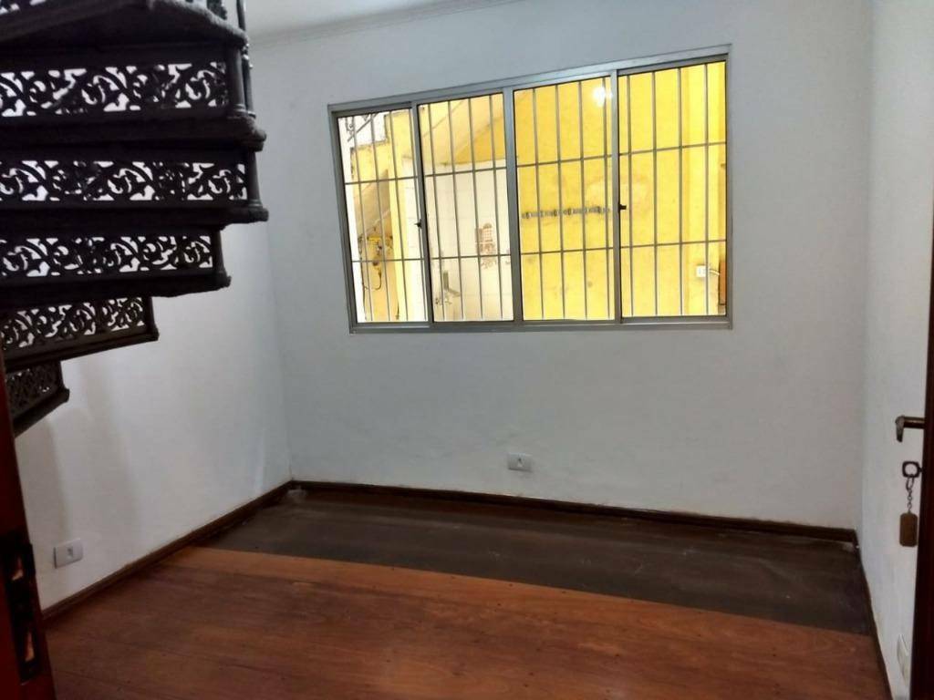 Sobrado à venda com 4 quartos, 160m² - Foto 3