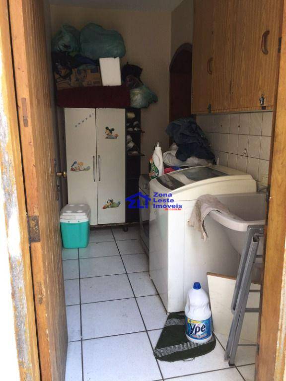 Sobrado à venda com 3 quartos, 200m² - Foto 44