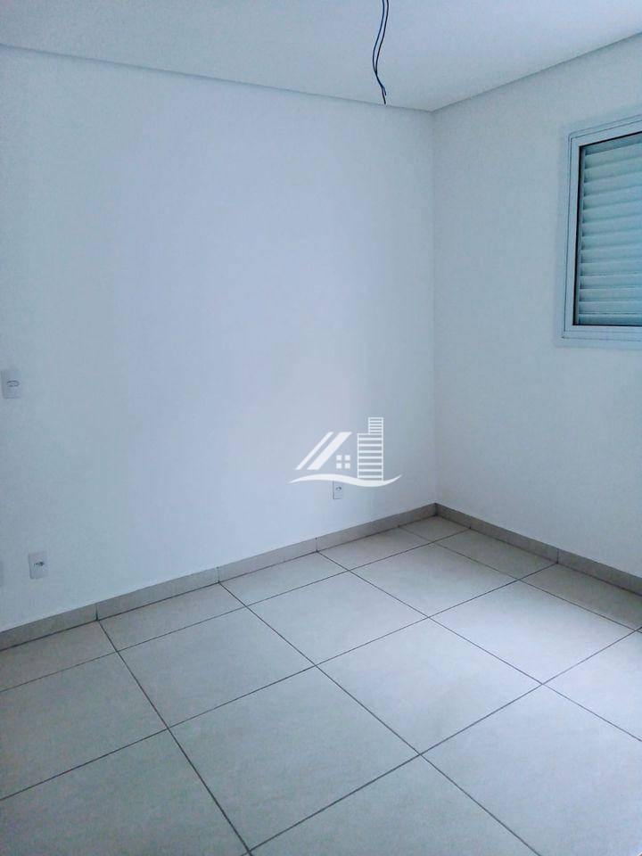 Cobertura à venda com 2 quartos, 117m² - Foto 6