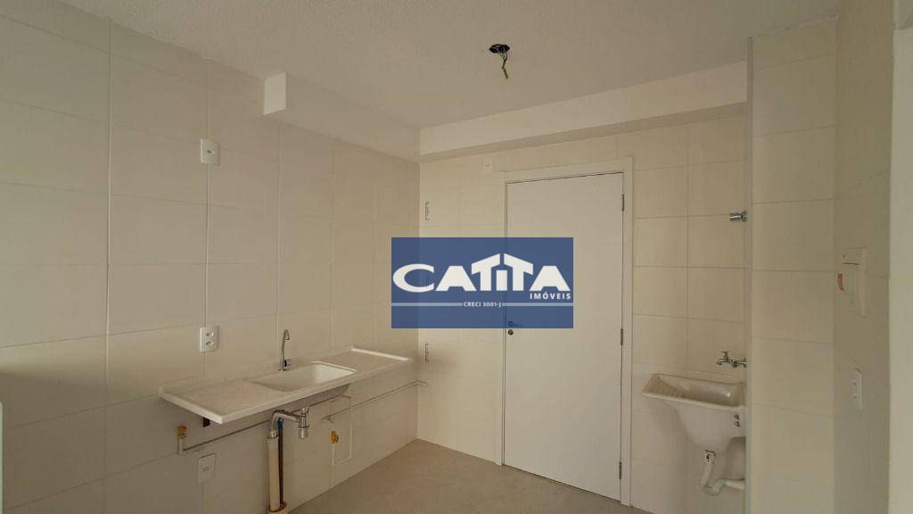 Apartamento à venda com 2 quartos, 33m² - Foto 9