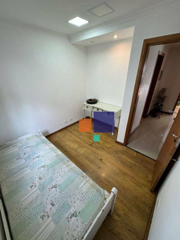 Sobrado à venda com 4 quartos, 200m² - Foto 15