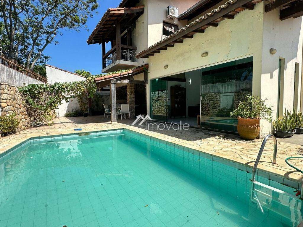 Casa à venda e aluguel com 3 quartos, 375m² - Foto 14