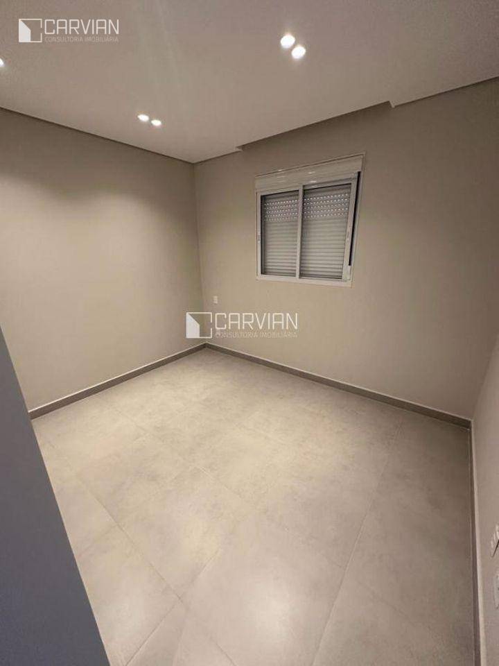 Apartamento à venda com 2 quartos, 76m² - Foto 11