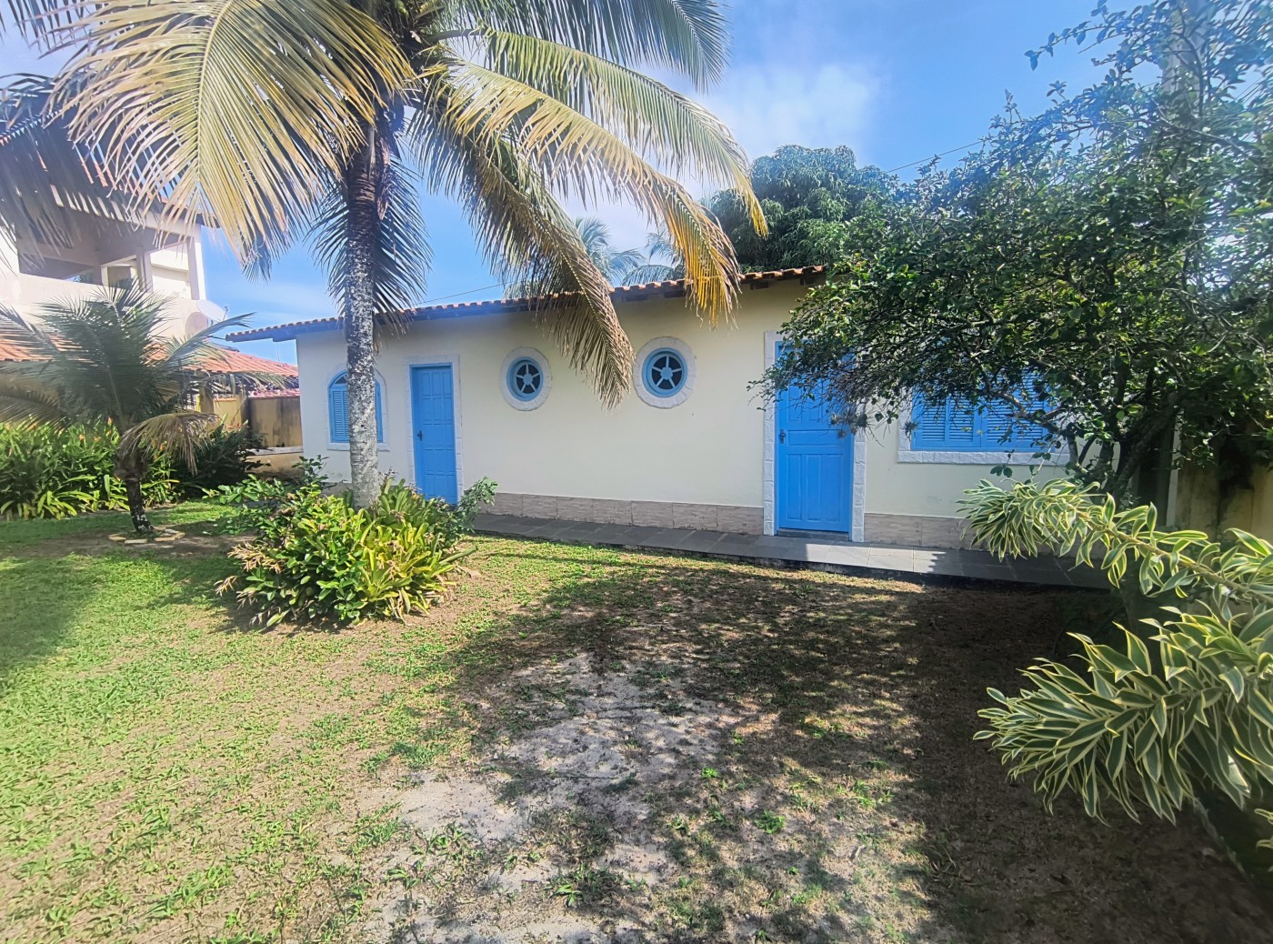 Casa à venda com 3 quartos, 450m² - Foto 2