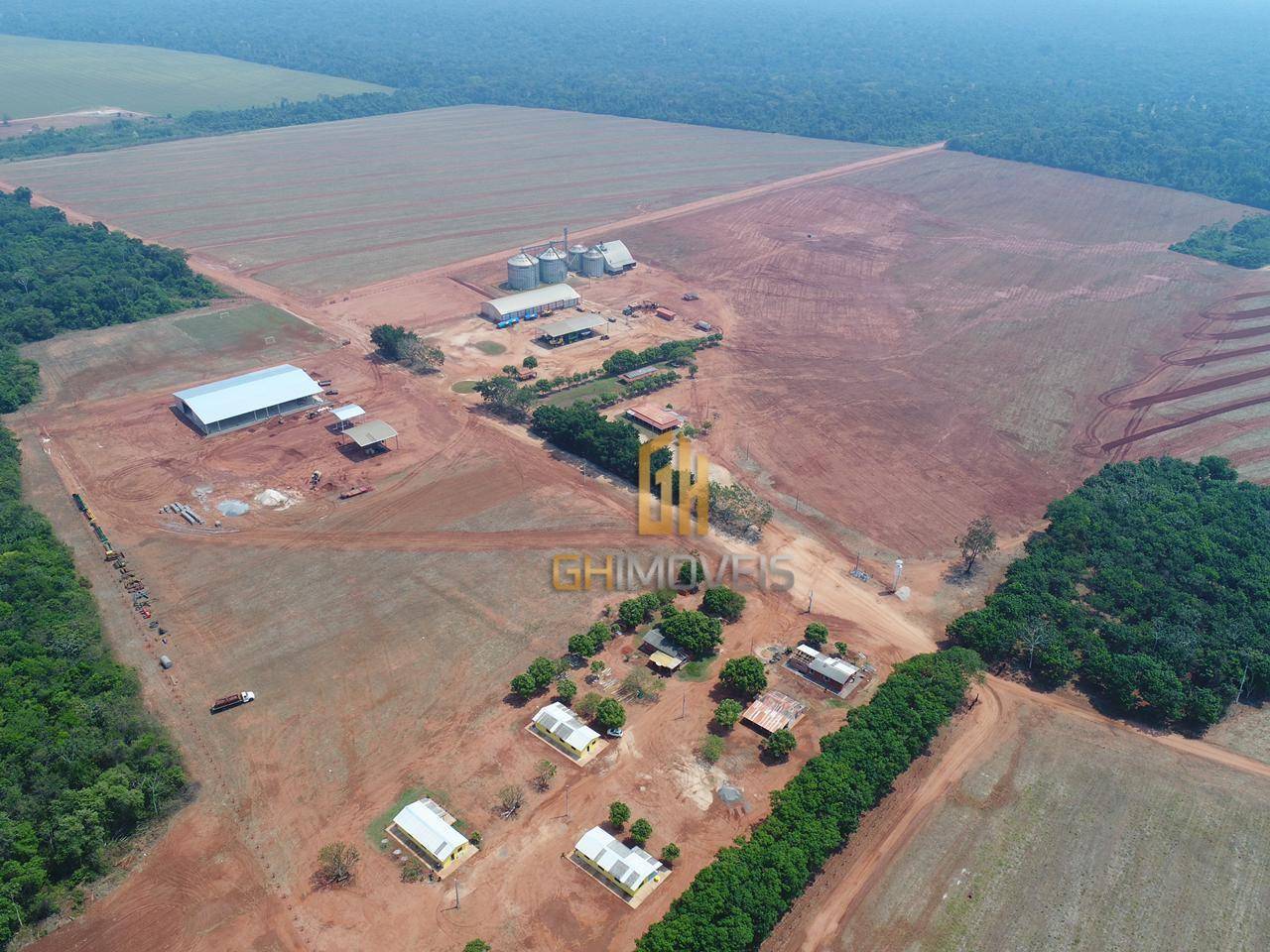 Fazenda-Sítio-Chácara, 7400 hectares - Foto 2